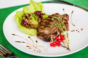 Ти-бон стейк